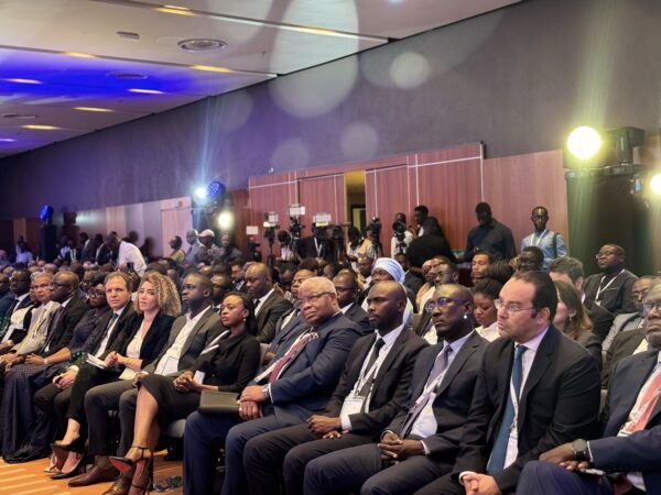 Diplomatie au Moyen-Orient : Négociations cruciales pour la stabilité des routes maritimes et du commerce mondial
