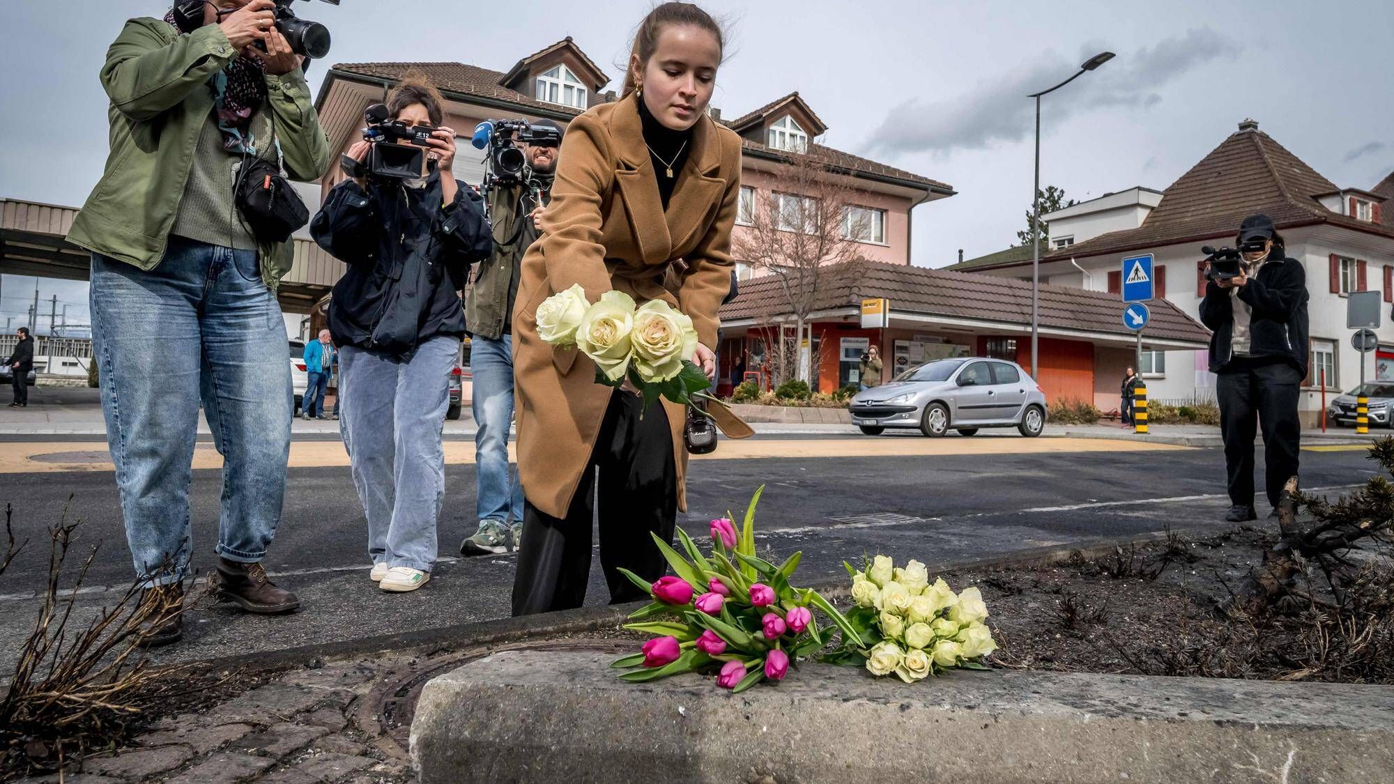 Drame de Fribourg – La Suisse en deuil après l'accident du CarPostal