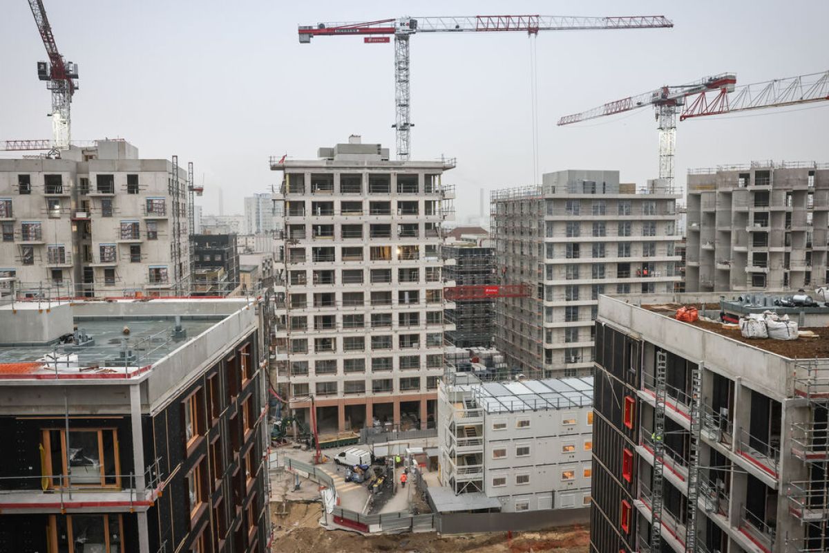 Paris serre la vis : Pourquoi la Ville veut récupérer 10 000 appartements d'ici 2027