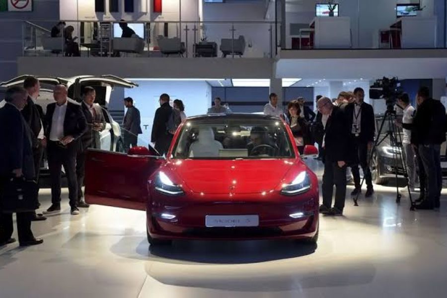 Transition vers l'électrique : Le marché de l'automobile européen à la croisée des chemins