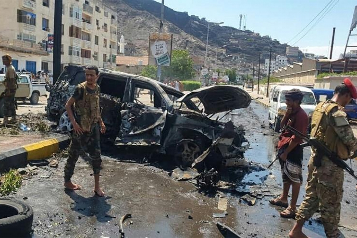 Yémen : six morts dans une attaque contre un convoi officiel