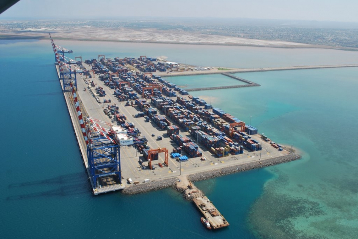 Afrique : 1,7 milliards de dollars du DP World de Dubaï et du CDC britannique  pour moderniser des infrastructures portuaires