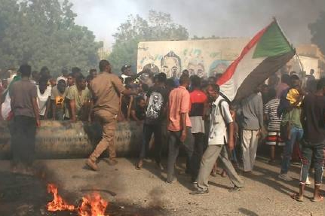 Soudan : Les manifestants dans la rue restent déterminés contre les militaires après le coup d'État