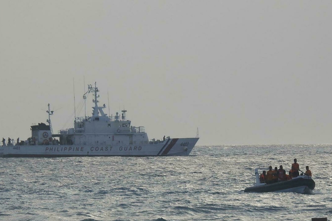 Asia : Les Philippines accusent la Chine d'avoir tiré des canons à eau sur deux bateaux ravitaillant leur personnel militaire