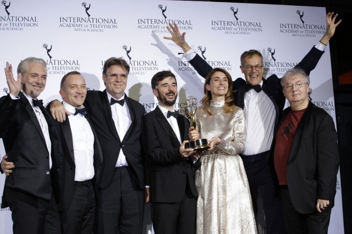 International Emy Awards de New York : La série française > remporte le prix de la meilleure comédie