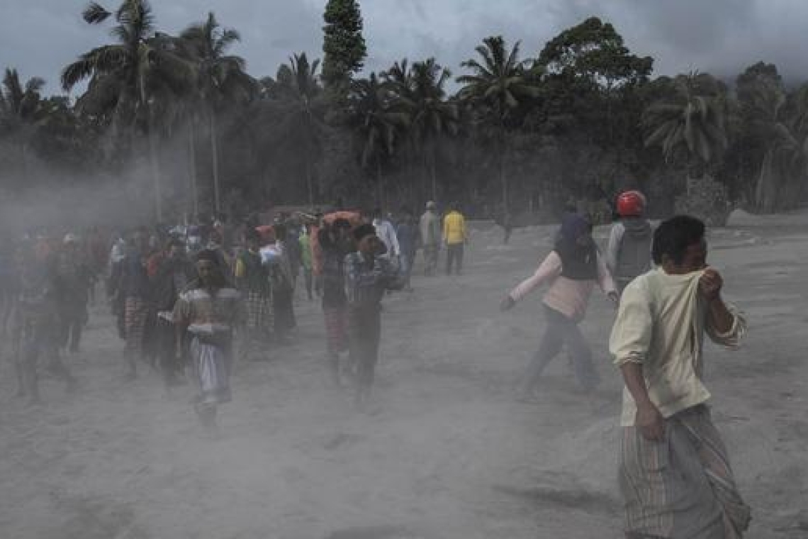 Indonésie : Une éruption volcanique fait au moins 13 morts