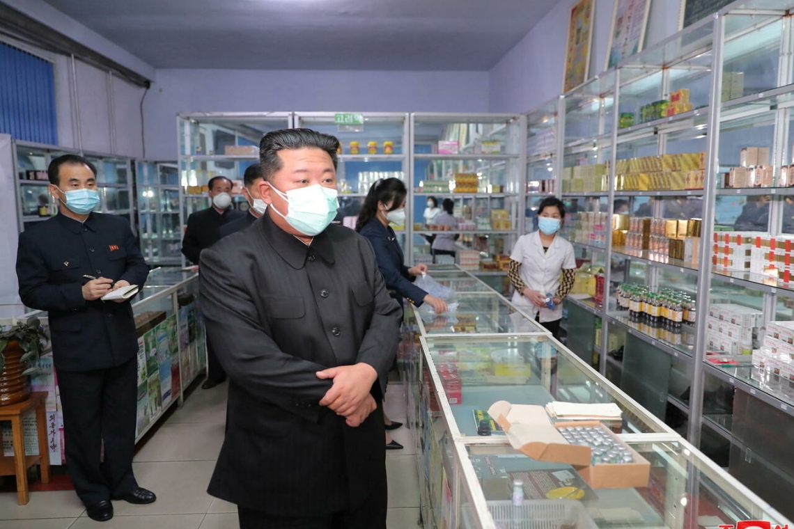 Santé / Covid-19 / Corée du Nord : Kim Jong-Un critique fortement le gouvernement et le secteur sanitaire pour leur attitude " irresponsable".