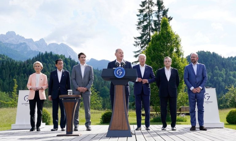 Sommet : Les dirigeants des pays du G7 unis pour dénoncer la guerre en Ukraine