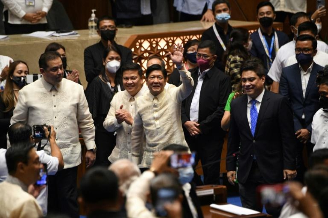 Politique : Le nouveau Chef de l'État philippin Ferdinand Marcos Jr. a prêté serment