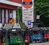 Sri Lanka :  les stations-service du pays n'ont plus d'essence