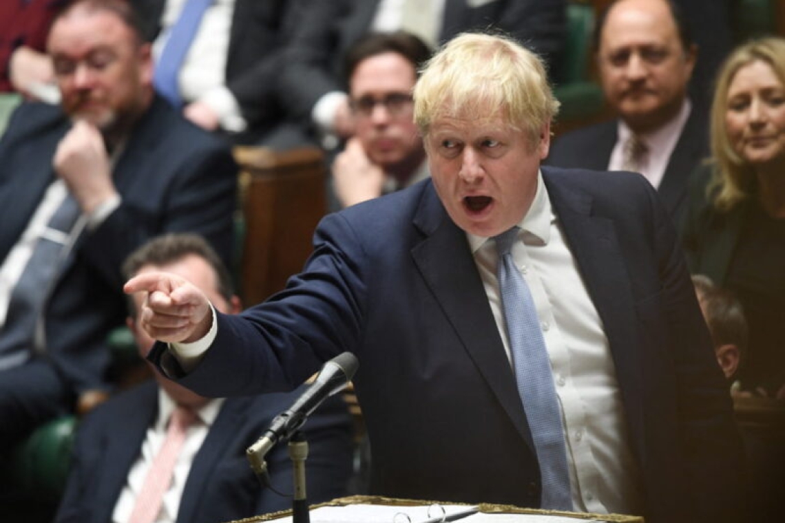 Grande Bretagne : deux ministres du gouvernement Johnson démissionnent