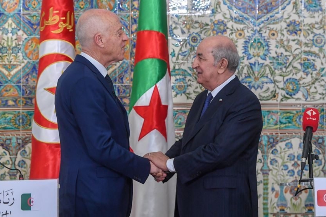 Algérie : le président annonce la réouverture des frontières avec la Tunisie