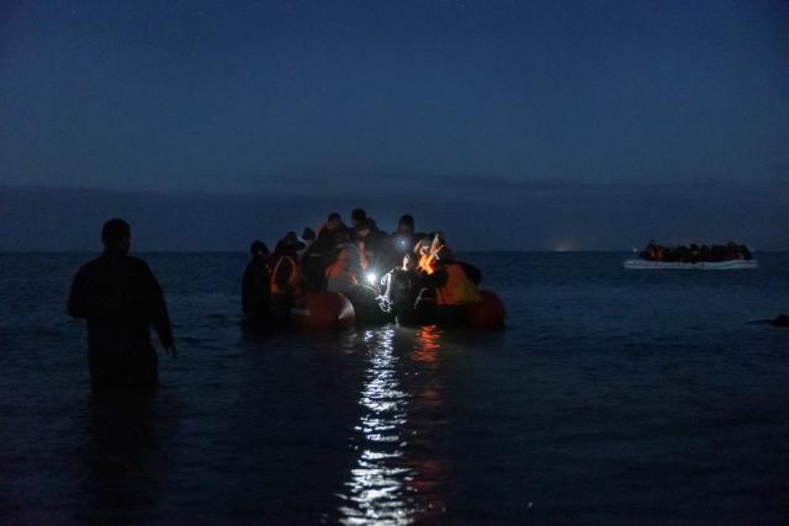 Canaries : deux personnes dont une enfant de 4 ans trouvent la mort dans une embarcation de migrants