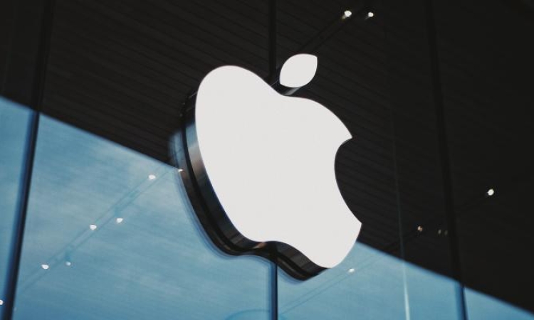 Le Figaro et l'Équipe portent plainte contre Apple et son App Store