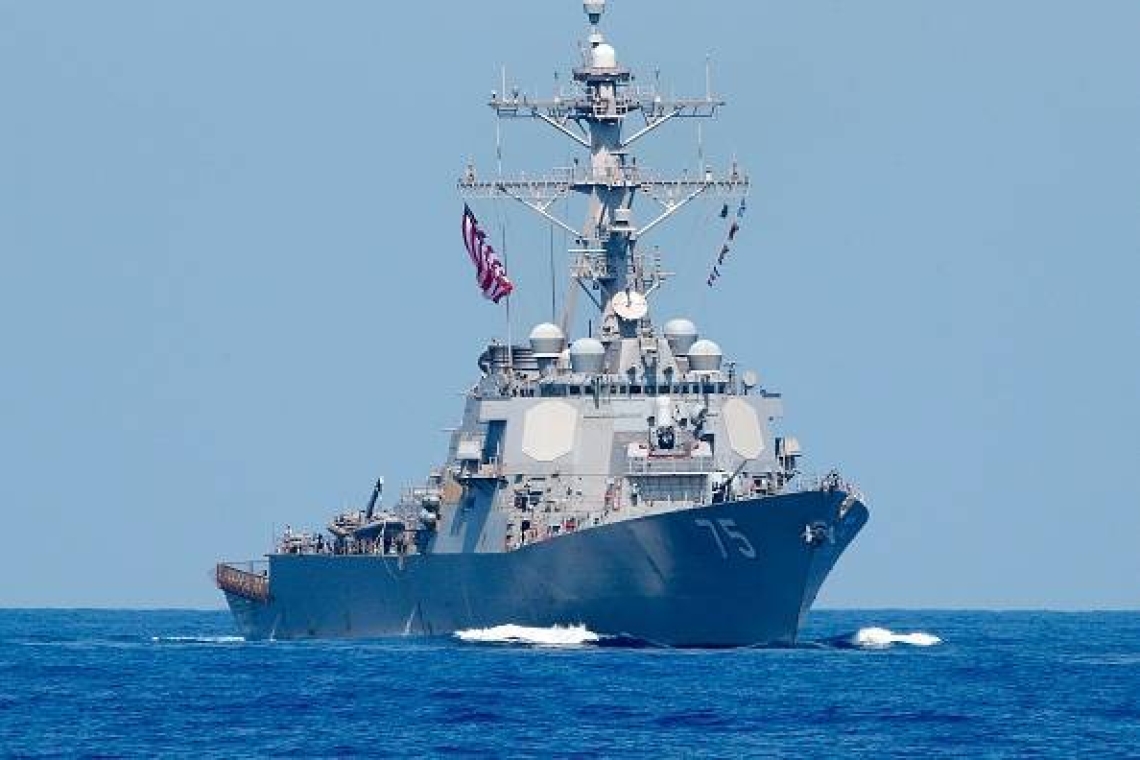 Washington annonce de nouveaux passages d'avions et de bateaux américains dans le détroit de Taïwan