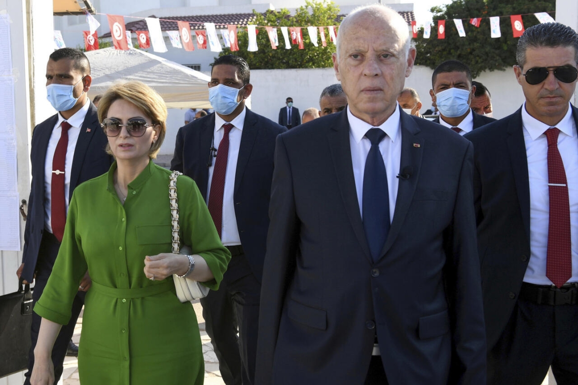 Tunisie : Silence de la présidence après la suspension de la révocation des juges