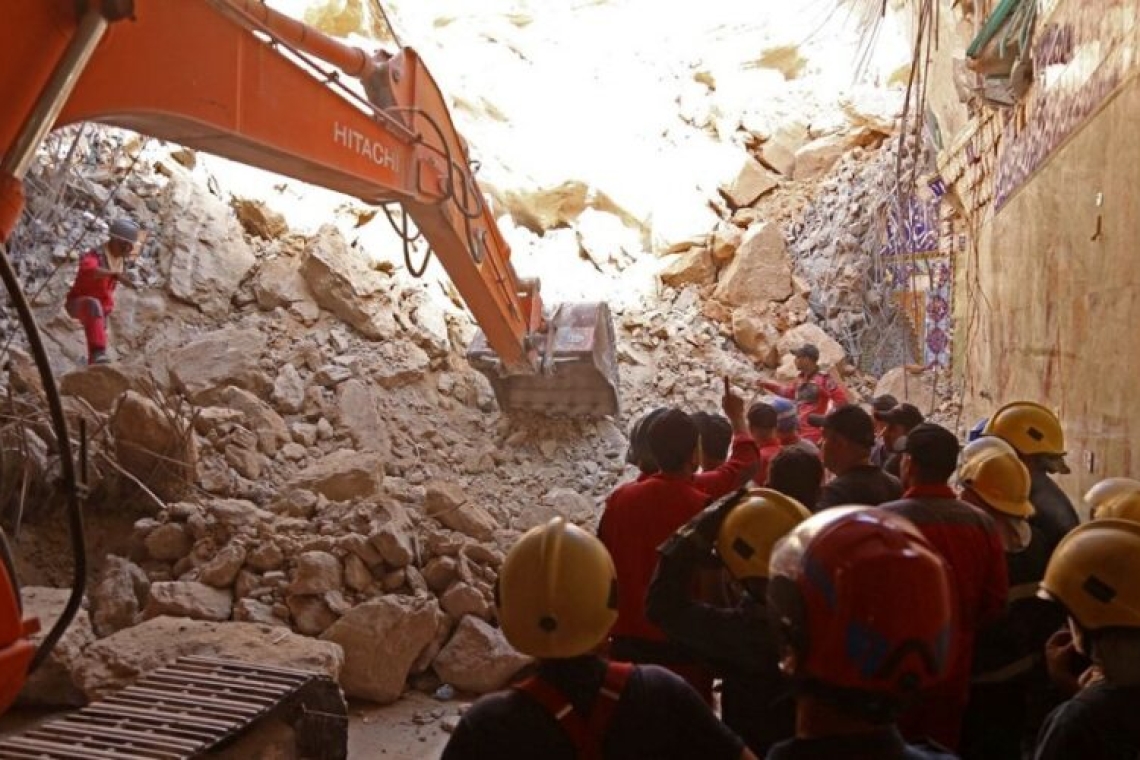 Irak : Quatre corps retirés des décombres d'un sanctuaire chiite dans la province de Kerala