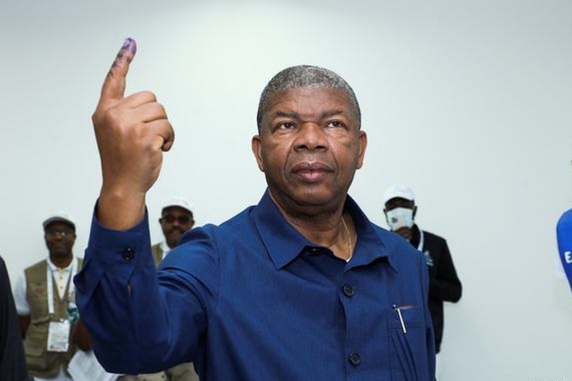 Élections en Angola : la commission électorale proclame la victoire du MPLA, le président Lourenço reconduit