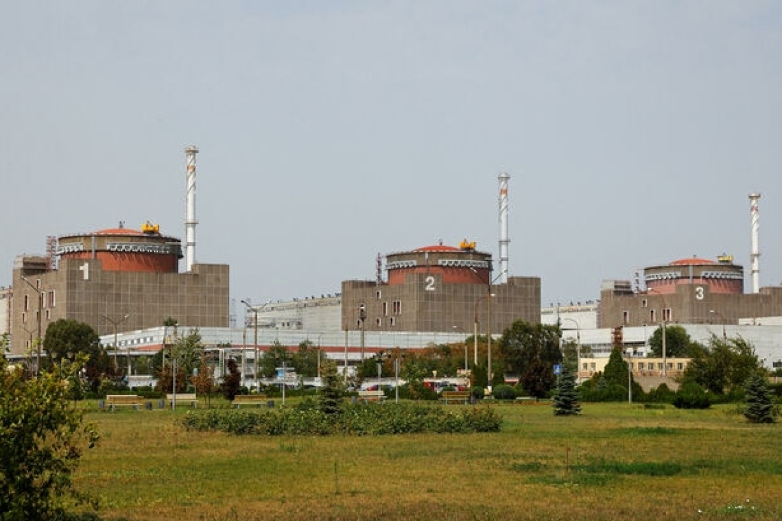 Kiev appelle Moscou à arrêter de bombarder la route vers la centrale nucléaire Zaporijjia