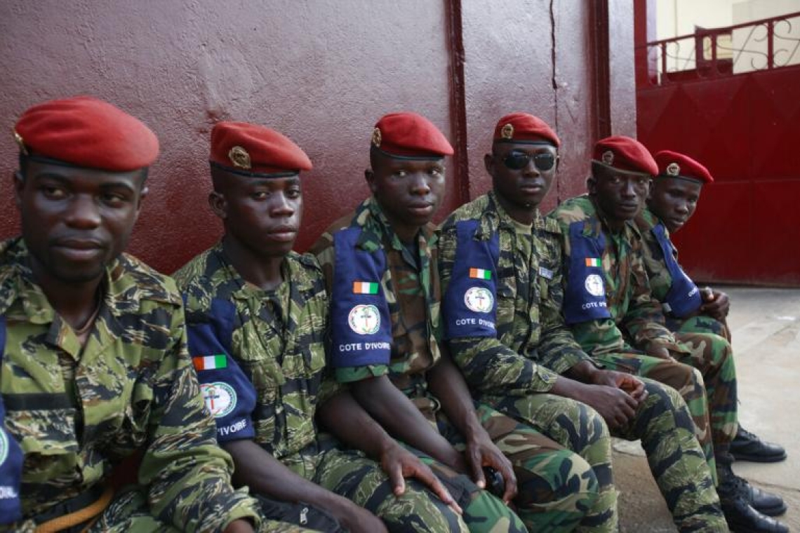 Trois soldates parmi les 49 militaires ivoiriens détenus au Mali ont été libérées