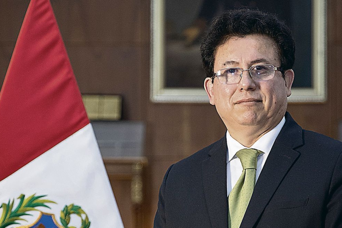 Pérou : Le ministre des Affaires étrangères démissionne, nouveau revers pour Pedro Castillo