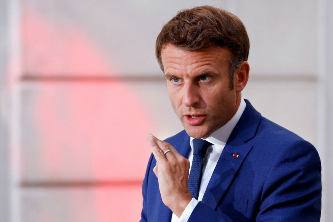 Crise énergétique en France : Macron prévient qu'il y aura des hausses de prix inéluctables