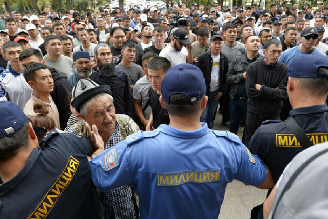 Cessez-le-feu après de violents affrontements entre le Tadjikistan et le Kirghizistan