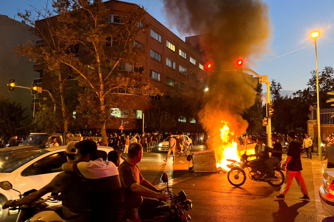 Iran : Plusieurs morts dans des affrontements, des étrangers arrêtés