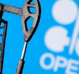 Pétrole : l'Opep+ baisse drastiquement ses quotas, de 2 millions de barils
