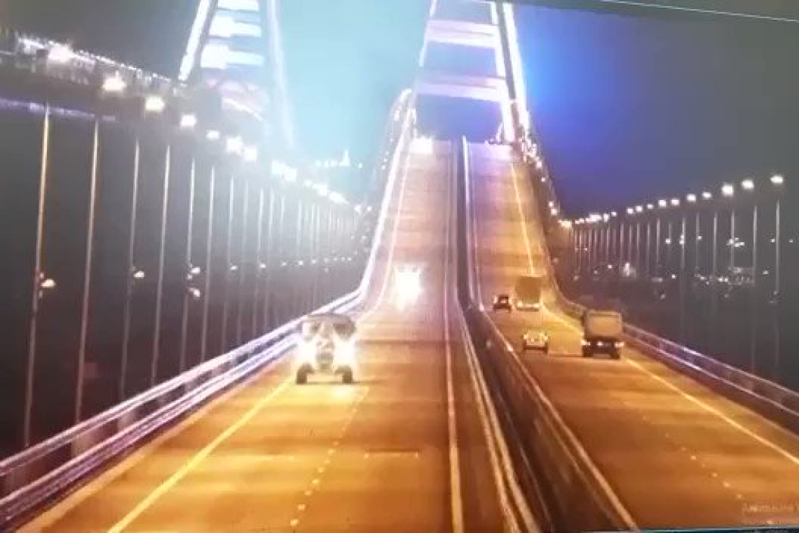 Pont de Crimée en feu : La circulation rouverte aux voitures