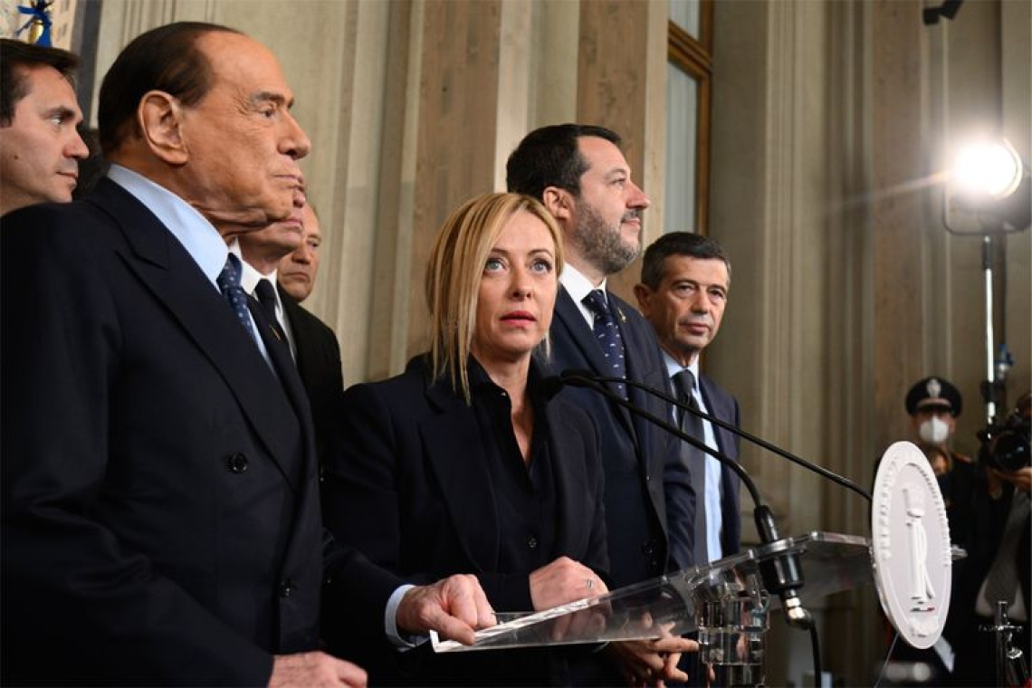 Italie : Nommée Première ministre, Giorgia Meloni présente son gouvernement