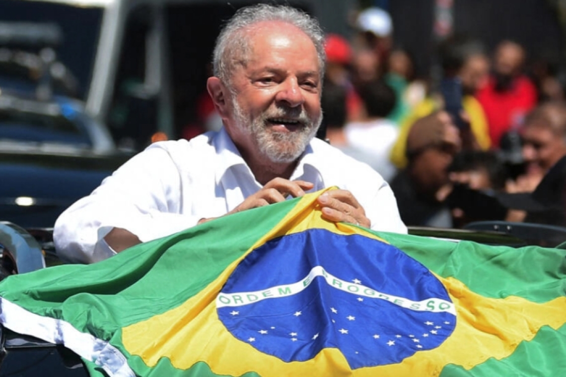 Présidentielle au Brésil : Luiz Inacio Lula da Silva élu à la tête du pays