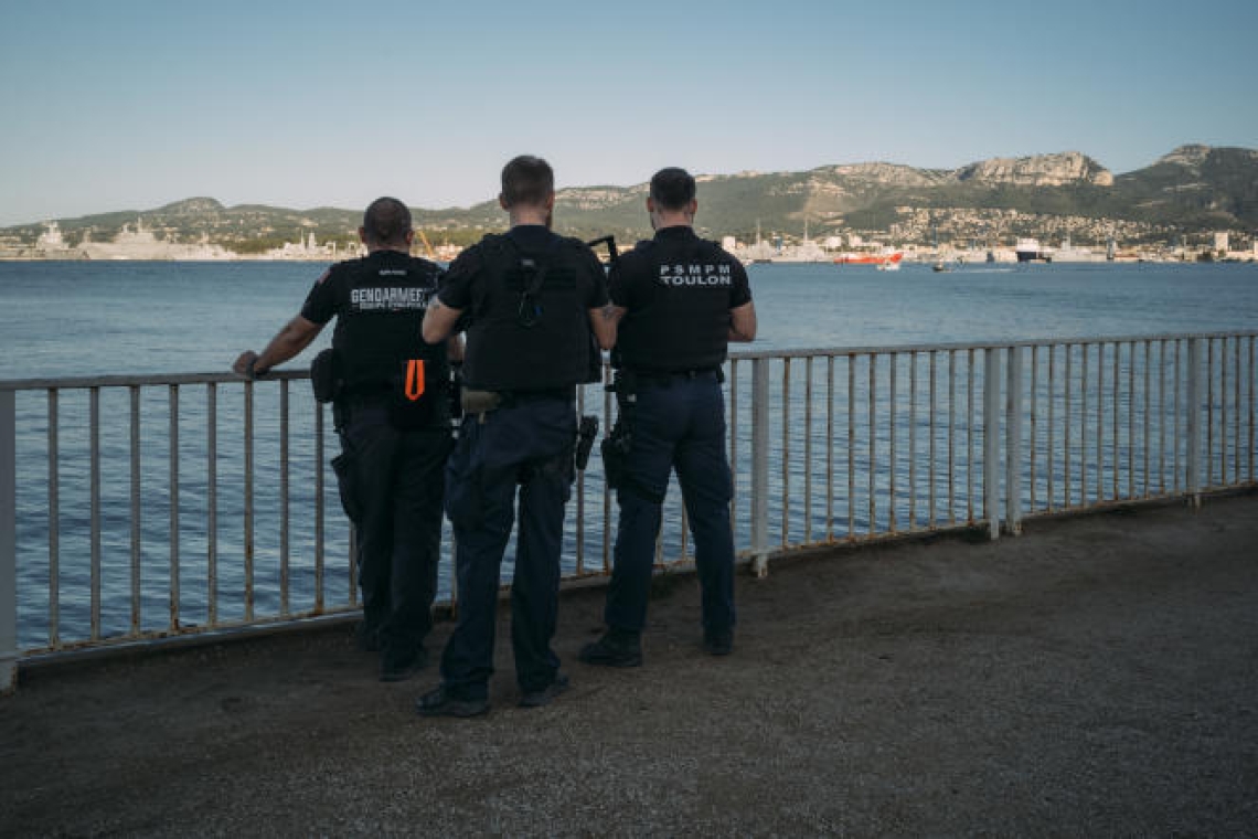 France : Les personnes arrivées à bord de l'« Ocean Viking » placées en zone d'attente
