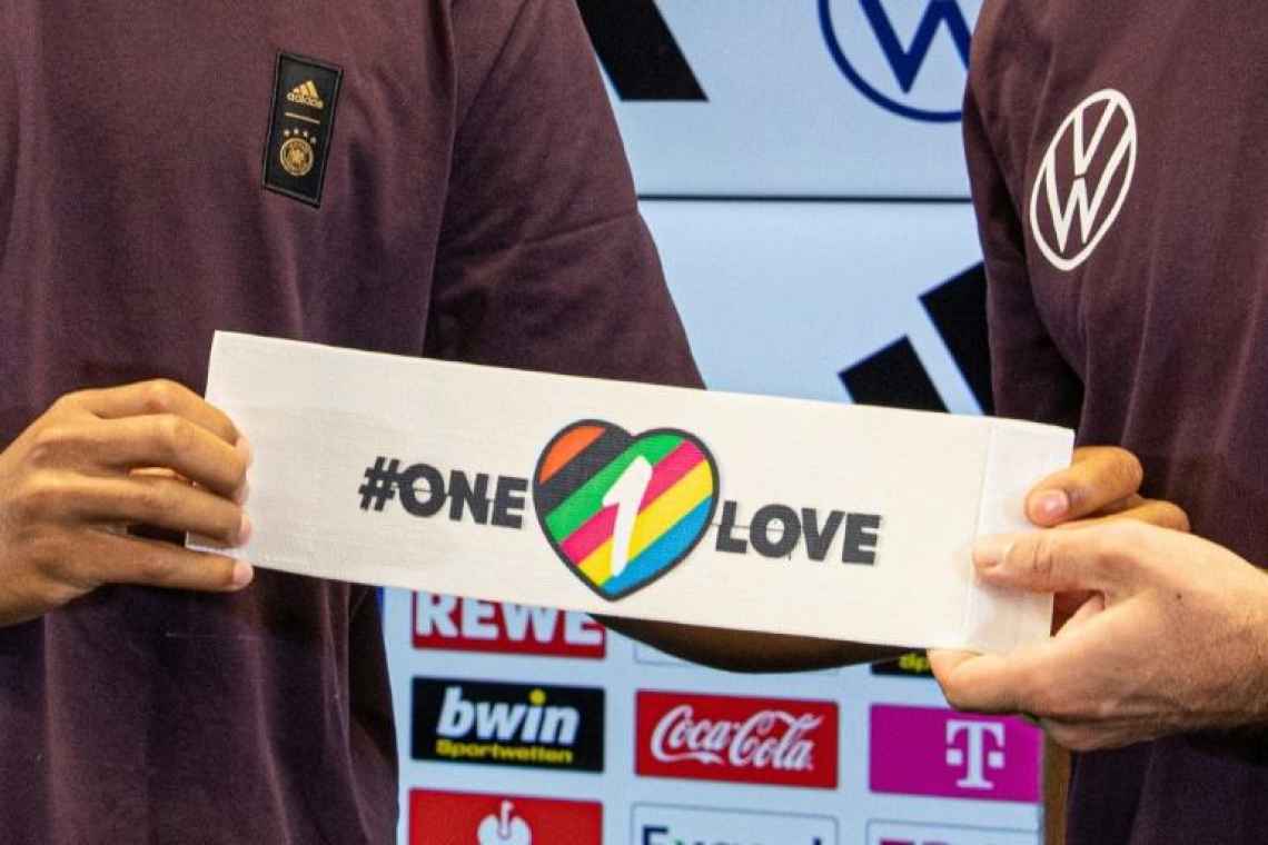 Mondial : Sept sélections européennes renoncent au brassard inclusif "One Love"