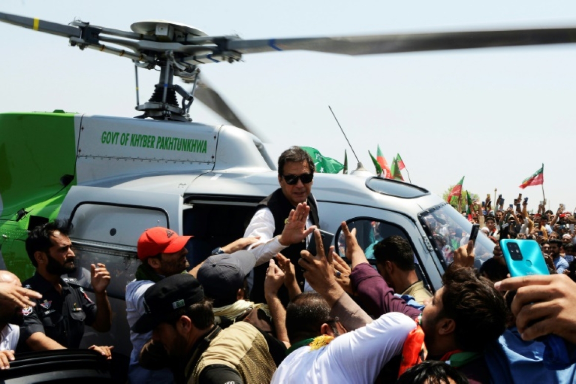 «Longue marche» d’Imran Khan au Pakistan: des milliers de militants continuent de se rassembler