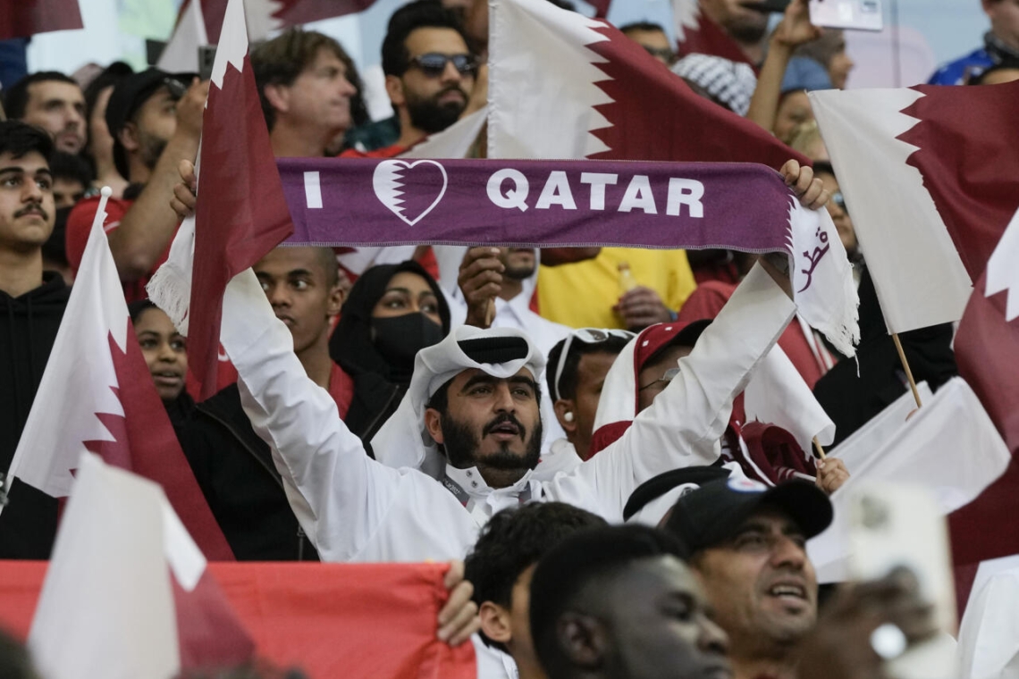 Coupe du monde 2022: Au Qatar, déception mesurée après l’élimination de l’équipe nationale