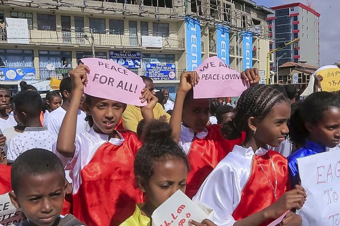 Ethiopie : Les enfants du Tigré défilent pour la paix