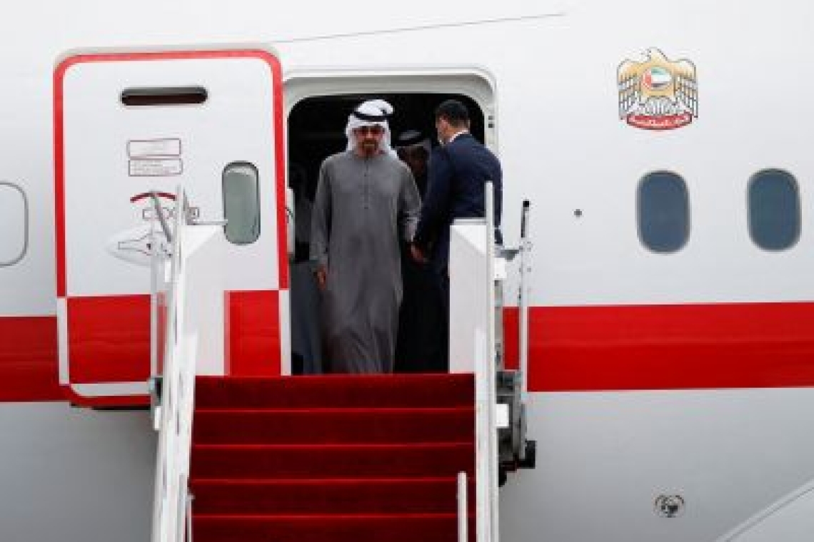 Visite surprise du président émirati au Qatar, signe d'un réchauffement diplomatique