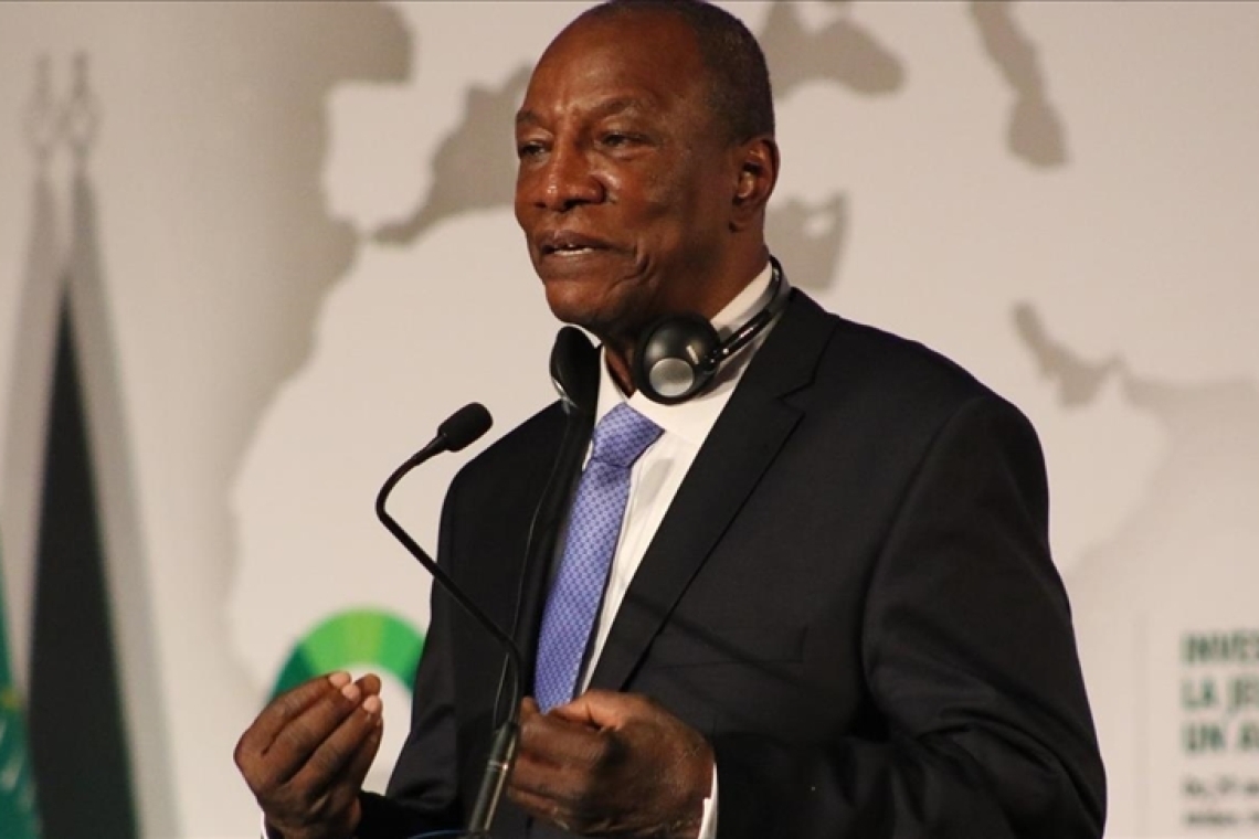 Les États-Unis sanctionnent l'ex-président de la Guinée Alpha Condé pour violation des droits humains