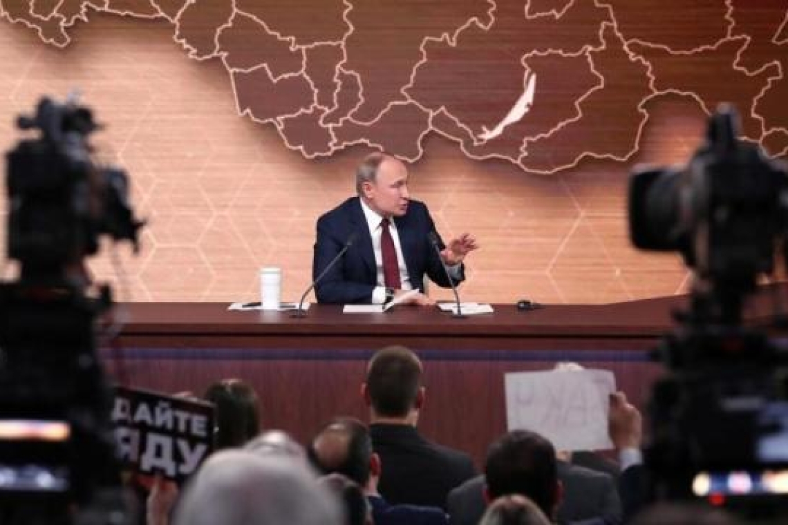 Russie: Vladimir Poutine renonce à sa conférence de presse traditionnelle de fin d'année