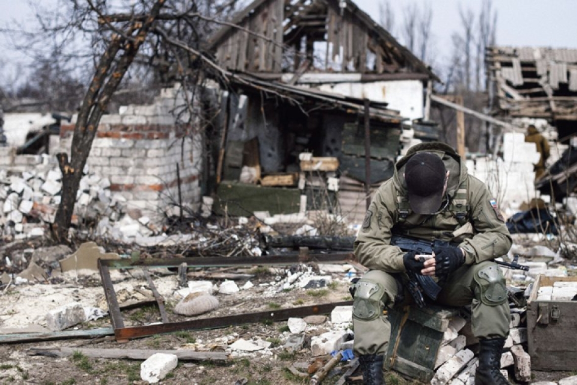 Huit morts dans des frappes ukrainiennes dans la région de Lougansk