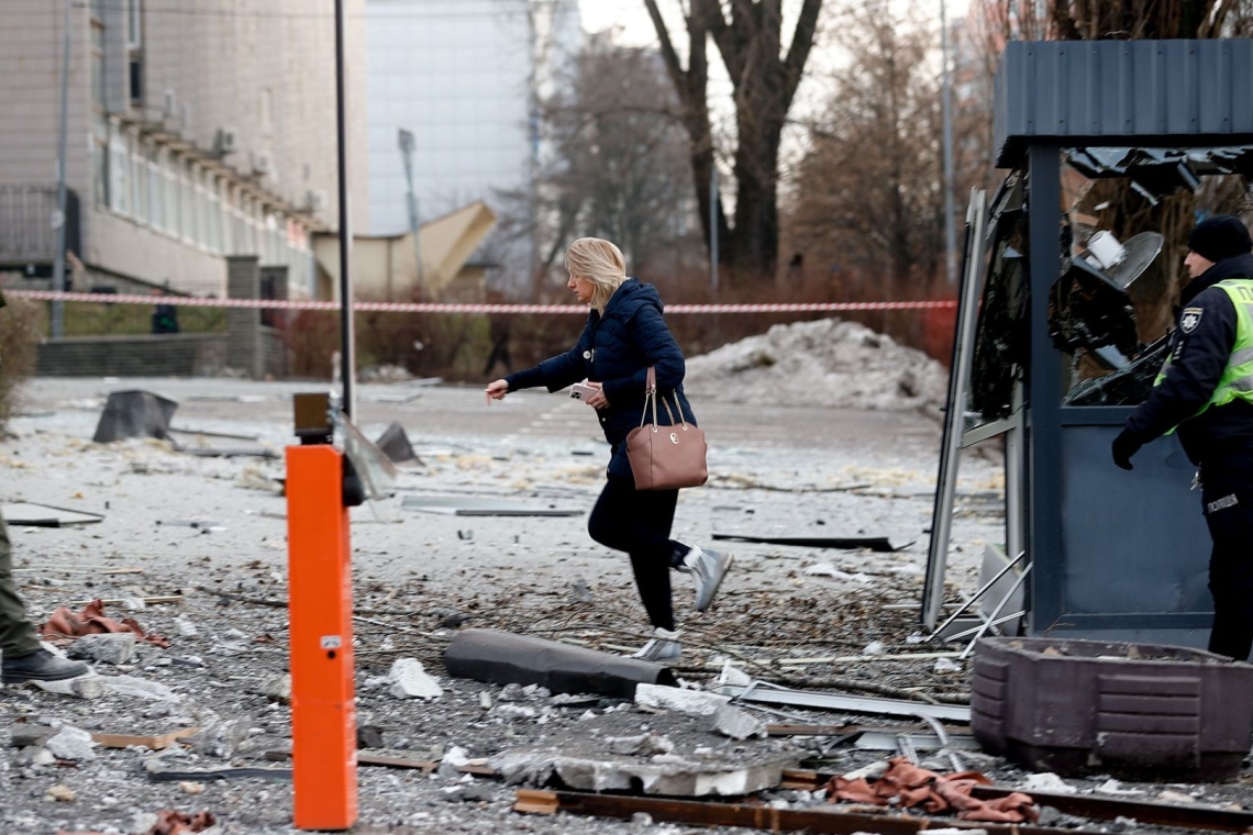 Guerre en Ukraine : Frappes russes dans plusieurs régions ukrainiennes, au moins un mort à Kiev