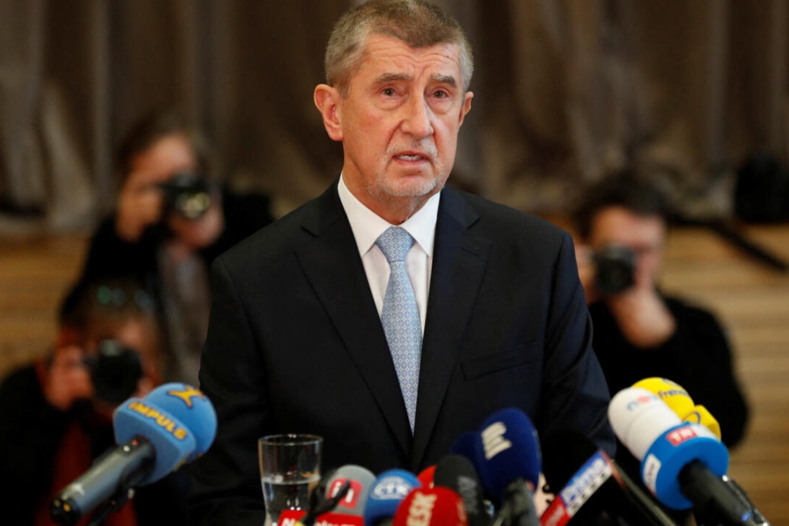 Présidentielle tchèque : L’accueil réservé par Emmanuel Macron à Andrej Babis suscite la polémique