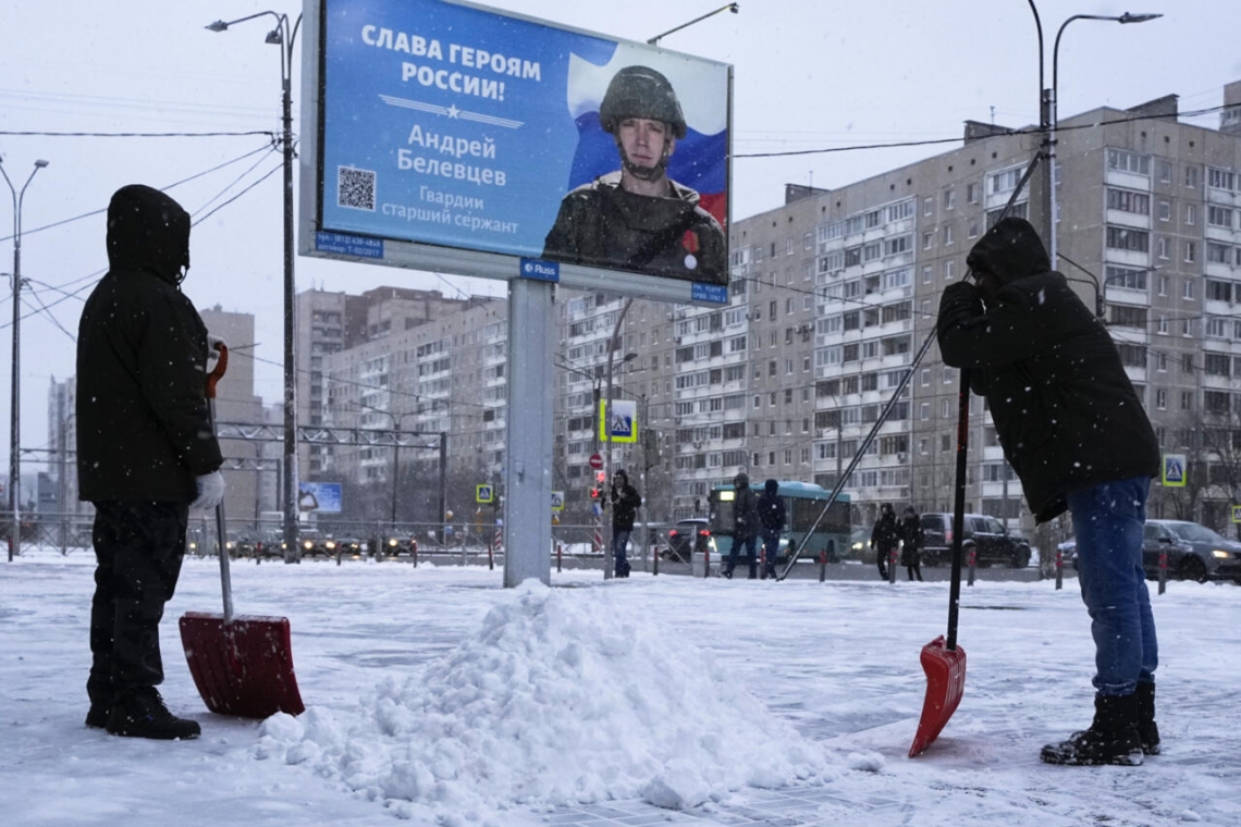 Russie: barbes, téléphones et tablettes désormais proscrits dans l'armée