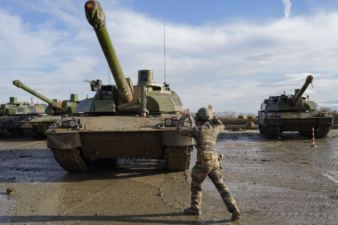 Ukraine: face à la demande de nouvelles armes de la part de Kiev, les Occidentaux au risque de l'escalade