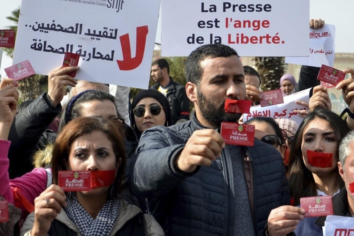 Liberté de la presse: À Tunis, les journalistes dénoncent un climat irrespirable
