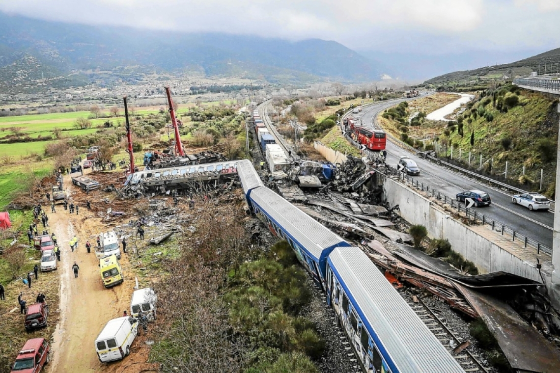 Accident de train en Grèce: retour "progressif" du transport ferroviaire à partir du 22 mars (ministre)
