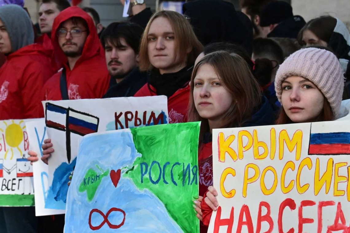 Manifestations devant les ambassades des pays « inamicaux » à Moscou