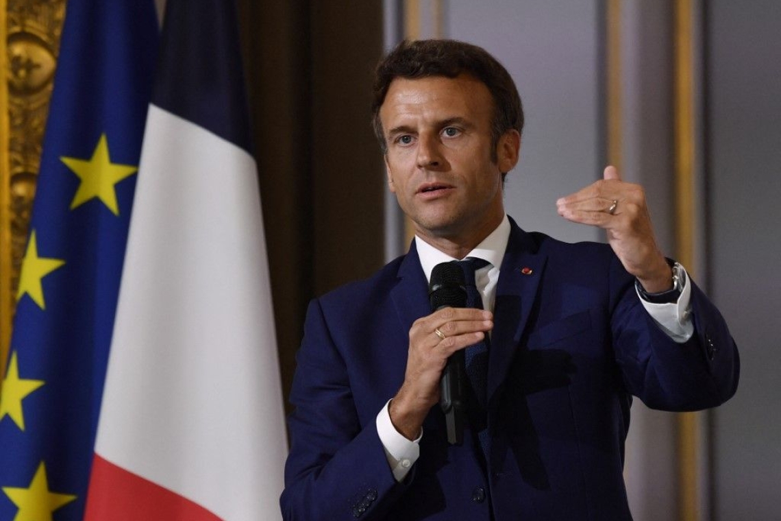 Réforme des retraites : Macron accuse La France insoumise de vouloir «délégitimer» les institutions