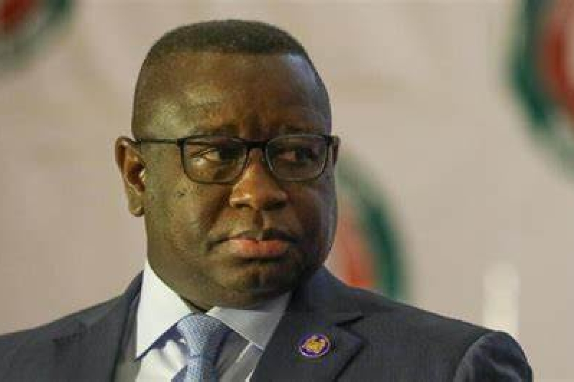 Début de pourparlers pour sortir la Sierra Leone de l'impasse politique
